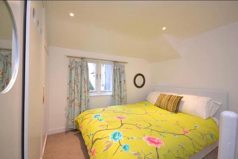 Compact, Central Apartment, Dog Friendly. Kingsbridge  Extérieur photo
